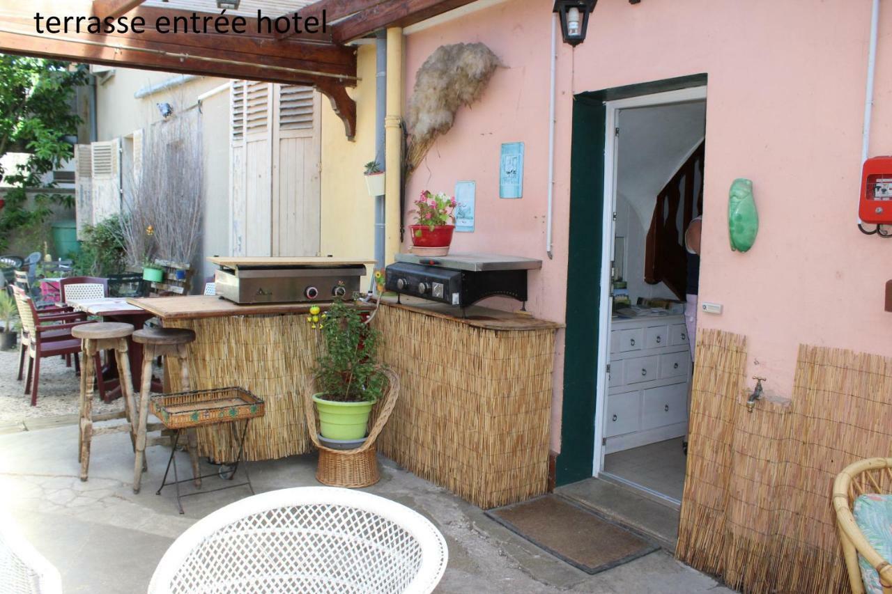 Hotel Le Dervois Montier-en-Der Dış mekan fotoğraf
