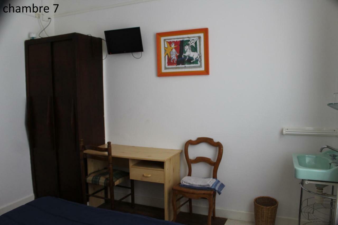 Hotel Le Dervois Montier-en-Der Dış mekan fotoğraf