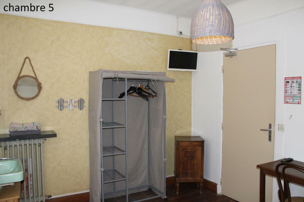 Hotel Le Dervois Montier-en-Der Dış mekan fotoğraf